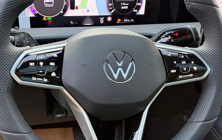 Volkswagen Teramont, 2025 год, 6 500 000 рублей, 13 фотография