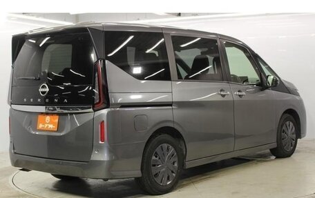 Nissan Serena, 2023 год, 1 920 000 рублей, 5 фотография