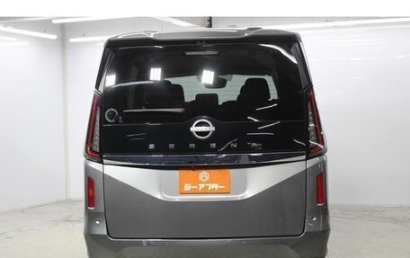 Nissan Serena, 2023 год, 1 920 000 рублей, 6 фотография