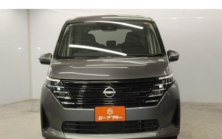 Nissan Serena, 2023 год, 1 920 000 рублей, 2 фотография