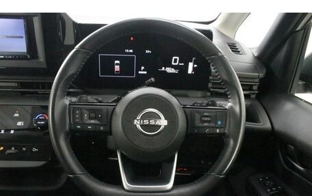 Nissan Serena, 2023 год, 1 920 000 рублей, 13 фотография