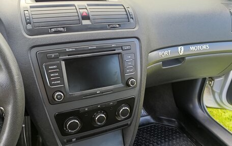 Skoda Octavia, 2010 год, 680 000 рублей, 9 фотография