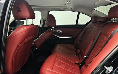 BMW 3 серия, 2023 год, 2 680 000 рублей, 21 фотография