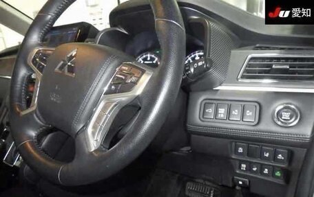 Mitsubishi Delica D:5 I, 2023 год, 2 780 000 рублей, 5 фотография