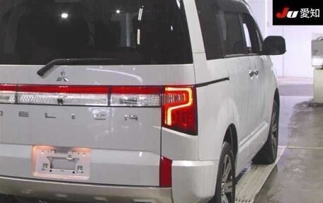 Mitsubishi Delica D:5 I, 2023 год, 2 780 000 рублей, 4 фотография