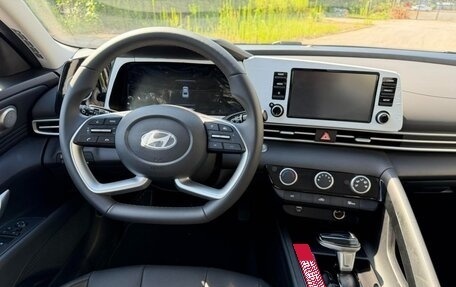 Hyundai Elantra, 2025 год, 1 710 100 рублей, 13 фотография