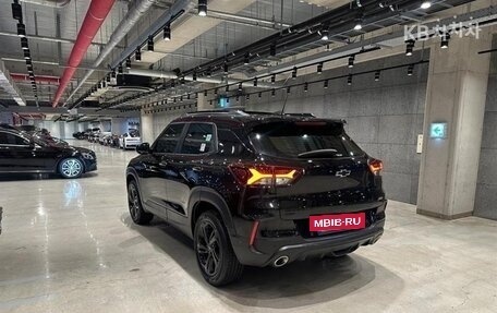 Chevrolet TrailBlazer, 2023 год, 2 360 020 рублей, 3 фотография