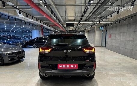 Chevrolet TrailBlazer, 2023 год, 2 360 020 рублей, 4 фотография