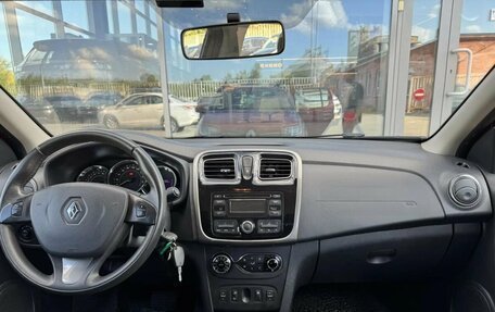 Renault Sandero II рестайлинг, 2015 год, 799 000 рублей, 11 фотография