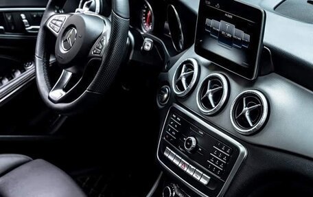 Mercedes-Benz CLA, 2019 год, 1 450 000 рублей, 6 фотография