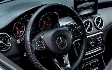 Mercedes-Benz CLA, 2019 год, 1 450 000 рублей, 4 фотография