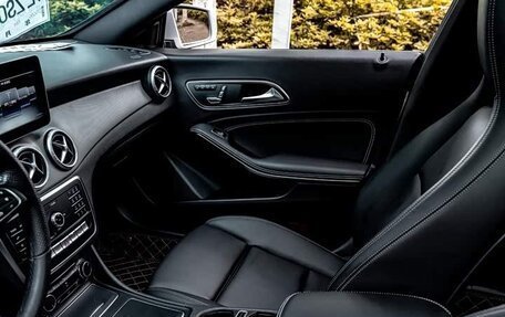 Mercedes-Benz CLA, 2019 год, 1 450 000 рублей, 7 фотография