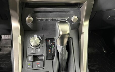 Lexus NX I, 2021 год, 4 095 000 рублей, 13 фотография