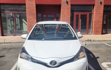 Toyota Vitz, 2016 год, 780 000 рублей, 2 фотография
