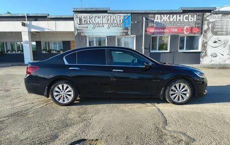 Honda Accord IX рестайлинг, 2013 год, 1 700 000 рублей, 4 фотография