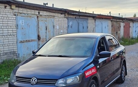 Volkswagen Polo VI (EU Market), 2013 год, 520 000 рублей, 2 фотография