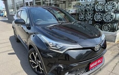 Toyota C-HR I рестайлинг, 2017 год, 1 380 000 рублей, 1 фотография