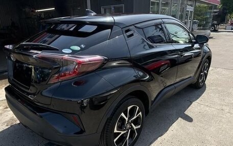 Toyota C-HR I рестайлинг, 2017 год, 1 380 000 рублей, 5 фотография