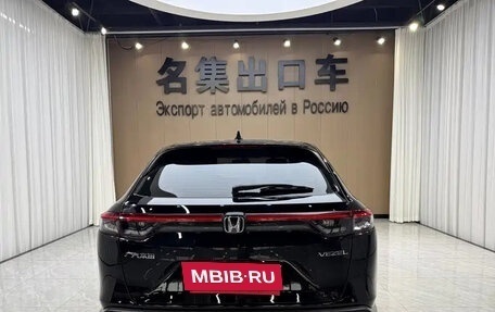 Honda Vezel, 2023 год, 1 690 000 рублей, 5 фотография