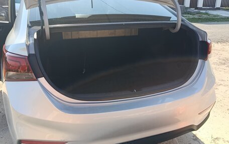 Hyundai Solaris II рестайлинг, 2018 год, 740 000 рублей, 10 фотография