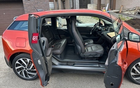 BMW i3 I01 рестайлинг, 2014 год, 1 890 000 рублей, 10 фотография