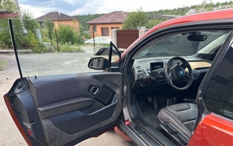 BMW i3 I01 рестайлинг, 2014 год, 1 890 000 рублей, 5 фотография