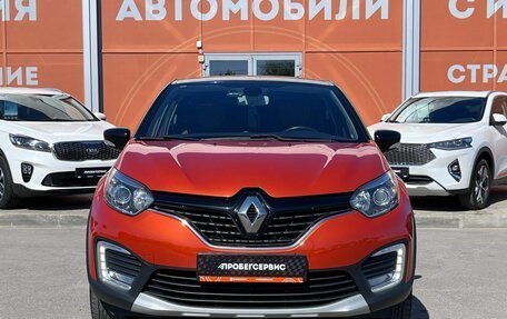 Renault Kaptur I рестайлинг, 2019 год, 1 850 000 рублей, 2 фотография