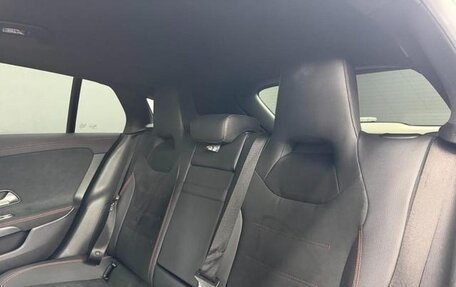 Mercedes-Benz CLA, 2021 год, 1 610 700 рублей, 26 фотография