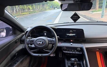 Hyundai Elantra, 2023 год, 1 270 000 рублей, 9 фотография