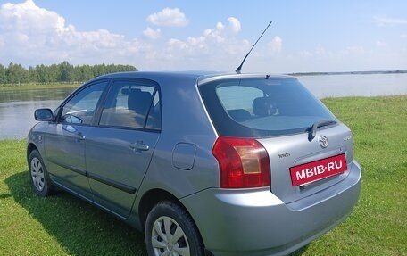 Toyota Corolla, 2003 год, 450 000 рублей, 3 фотография