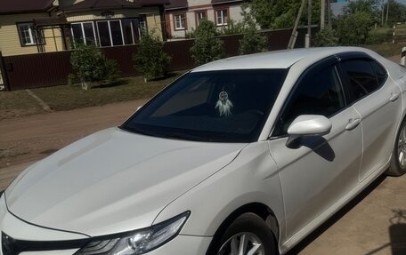 Toyota Camry, 2018 год, 1 650 000 рублей, 17 фотография