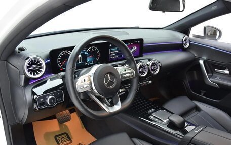 Mercedes-Benz A-Класс, 2023 год, 1 788 605 рублей, 8 фотография