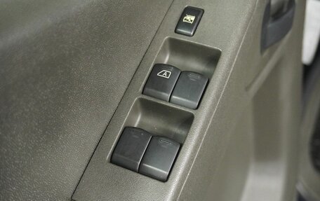 Nissan Navara (Frontier), 2008 год, 710 000 рублей, 14 фотография