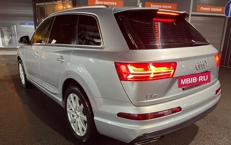 Audi Q7, 2015 год, 2 200 000 рублей, 2 фотография