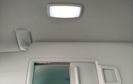 Volkswagen Tiguan II, 2017 год, 2 250 000 рублей, 24 фотография