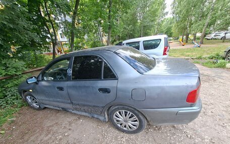 Mitsubishi Carisma I, 2003 год, 188 000 рублей, 3 фотография