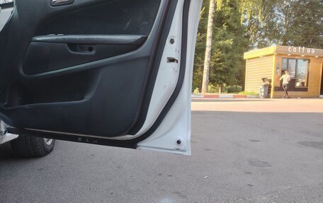 Honda Stream I рестайлинг, 2002 год, 490 000 рублей, 2 фотография