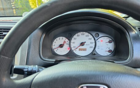 Honda Stream I рестайлинг, 2002 год, 490 000 рублей, 10 фотография