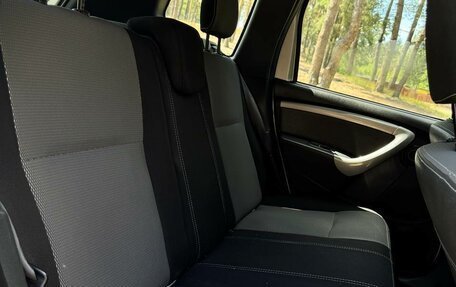 Renault Duster I рестайлинг, 2013 год, 750 000 рублей, 21 фотография