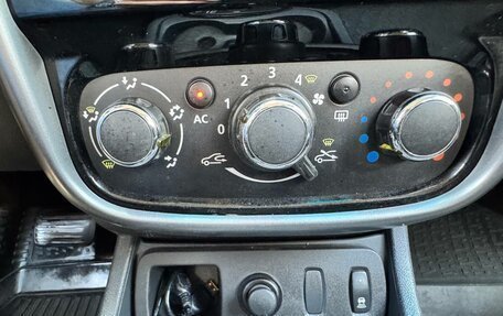 Renault Duster I рестайлинг, 2013 год, 750 000 рублей, 17 фотография