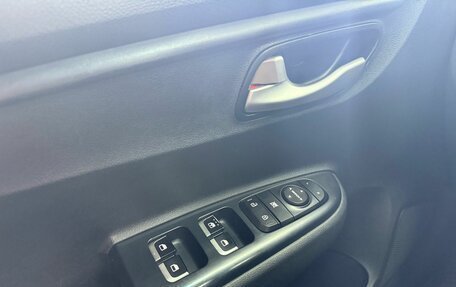 KIA Rio IV, 2019 год, 1 299 000 рублей, 14 фотография