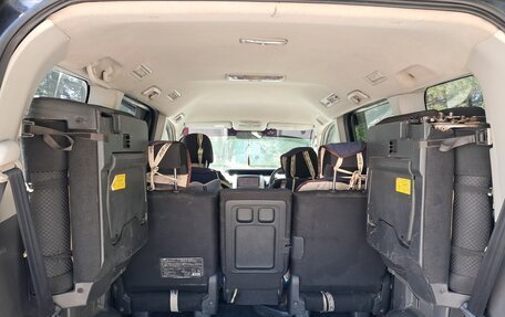 Toyota Noah III, 2008 год, 900 000 рублей, 7 фотография