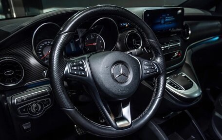 Mercedes-Benz V-Класс, 2020 год, 5 390 000 рублей, 6 фотография