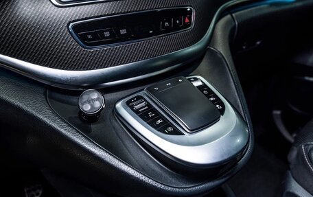 Mercedes-Benz V-Класс, 2020 год, 5 390 000 рублей, 7 фотография