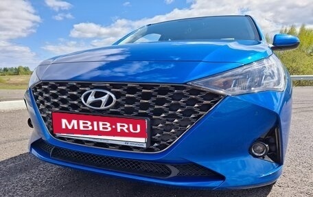 Hyundai Solaris II рестайлинг, 2020 год, 1 820 000 рублей, 3 фотография