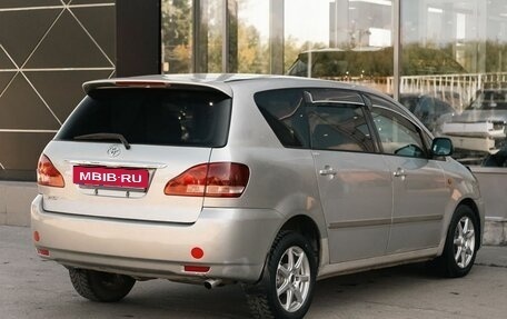 Toyota Ipsum II, 2001 год, 700 000 рублей, 5 фотография