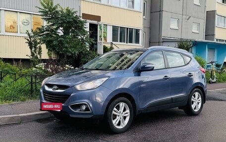 Hyundai ix35 I рестайлинг, 2011 год, 1 100 000 рублей, 2 фотография