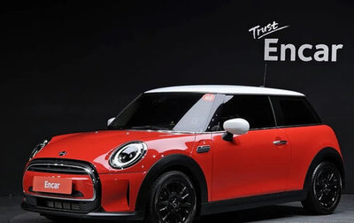 MINI Hatch, 2023 год, 2 186 000 рублей, 1 фотография