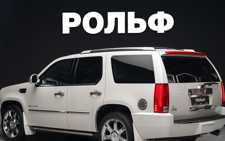 Cadillac Escalade III, 2010 год, 2 190 000 рублей, 4 фотография
