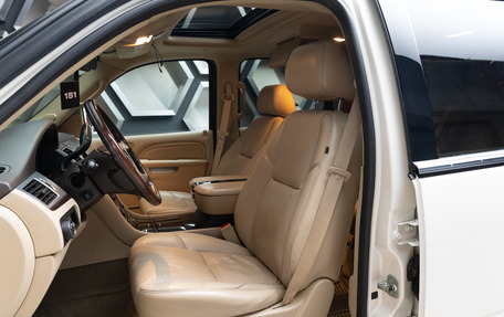 Cadillac Escalade III, 2010 год, 2 190 000 рублей, 19 фотография